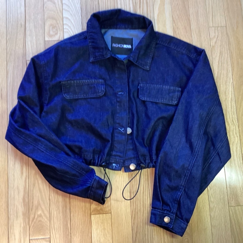 Fashion Nova Jean Jacket High Road blue, mainly cotton, Size Small - Picture 5 of 15